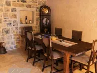 Izdavanje, kuća, 200m², Bar, Crna Gora - image 10