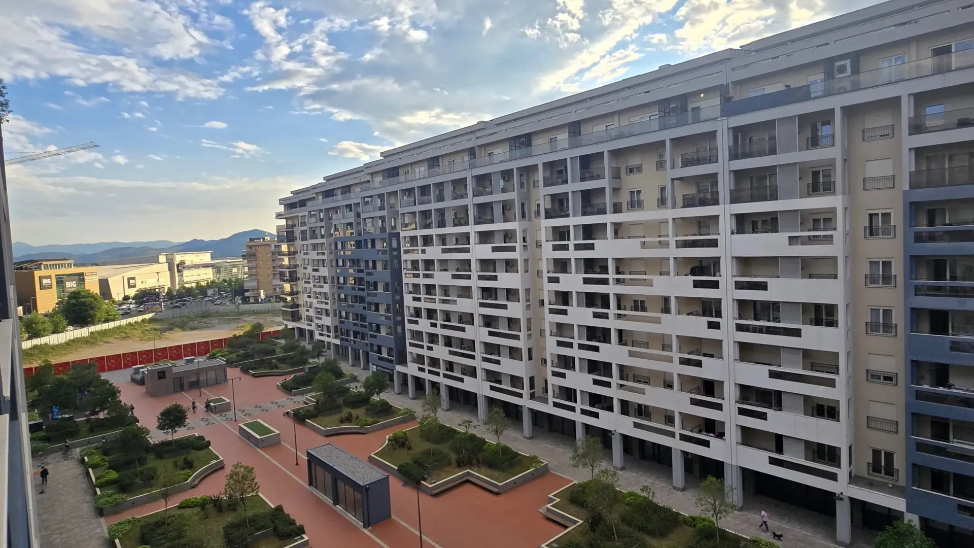 Izdavanje, garsonjera, 27m², Master Kvart, Podgorica