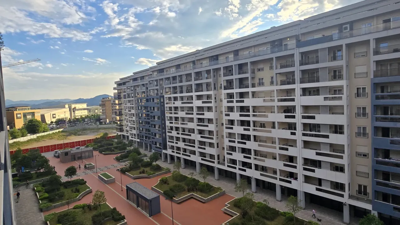 Izdavanje, garsonjera, 27m², Master Kvart, Podgorica