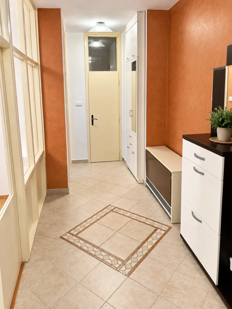 Rent, one bedroom apartment, 50m², Preko Morače, Podgorica