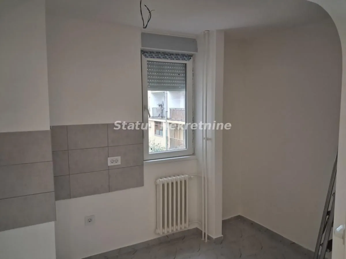 Prodaja, dvosoban stan, 58m², Detelinara, Novi Sad Sve Podlokacije