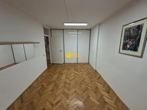 Rent, office space, 59m², Kalenić Pijaca, Vračar Sve Podlokacije - image 7