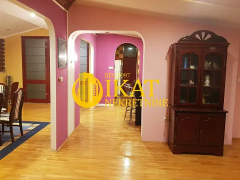 Prodaja, četvorosoban stan, 142m², Čukarica, Beograd - image 2