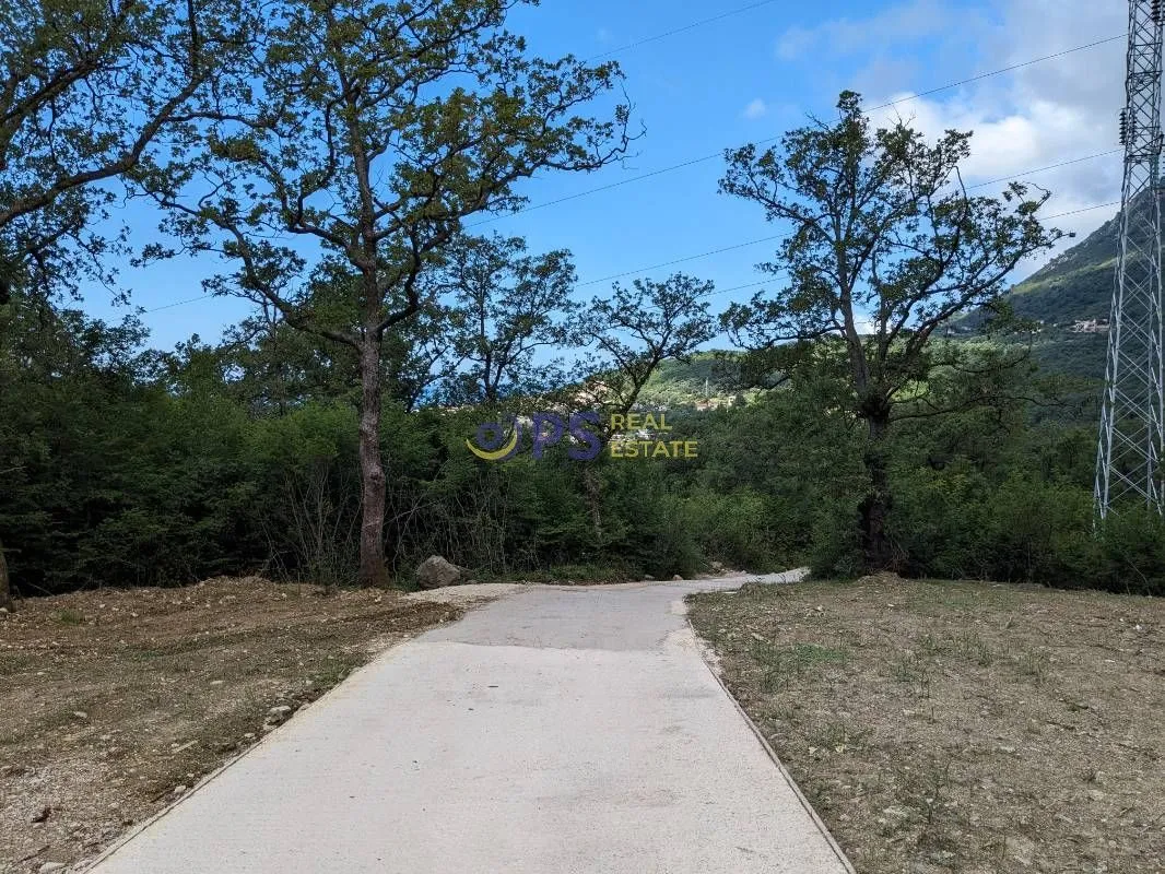 Prodaja, plac, 4900m², Bar, Crna Gora