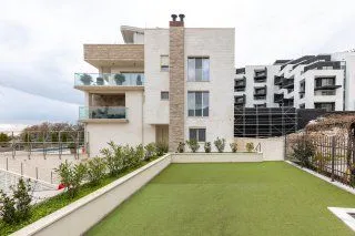Prodaja, kuća, 400m², Bečići, Budva - image 20