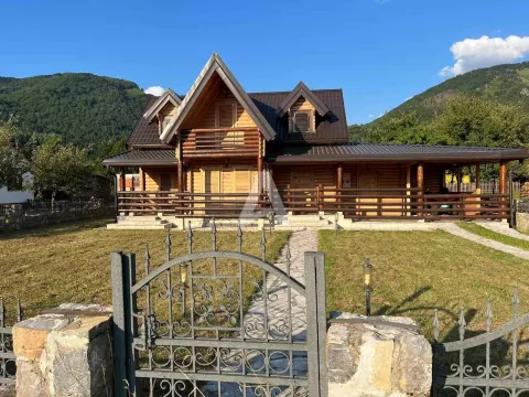 Sale, house, 180m², Kolašin, Crna Gora - image 3