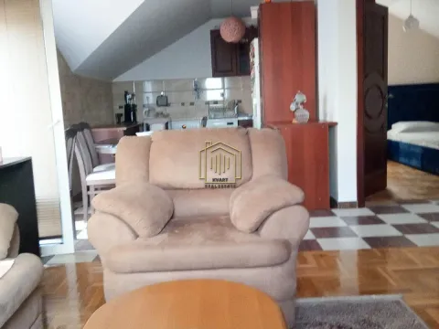 Izdavanje, jednosoban stan, 65m², Zlatica, Podgorica - image 8