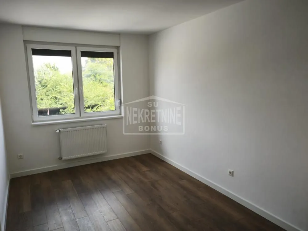 Rent, three bedroom apartment, 74m², Radijalac, Subotica