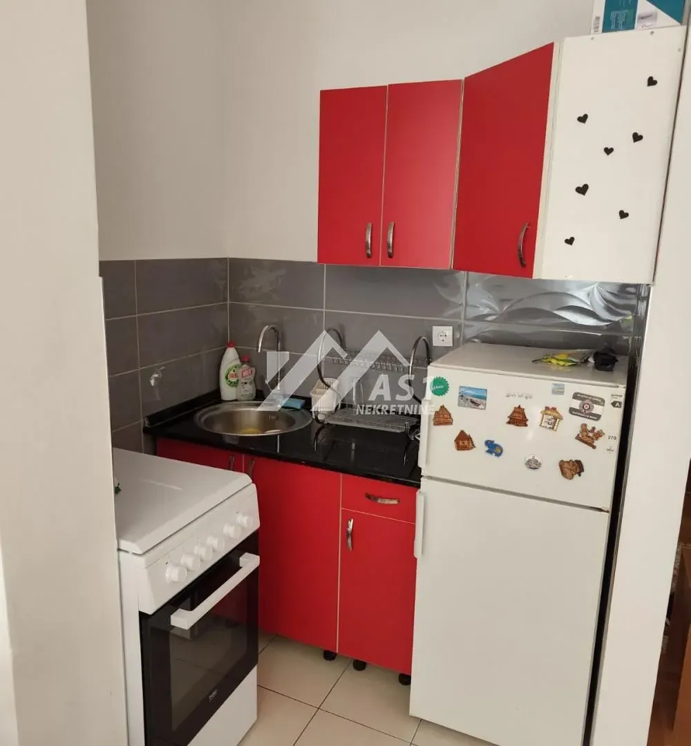 Izdavanje, jednosoban stan, 35m², Nova Detelinara, Novi Sad Sve Podlokacije