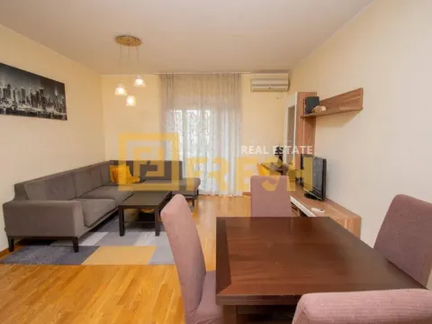 Izdavanje, jednosoban stan, 52m², City Kvart, Podgorica - image 4