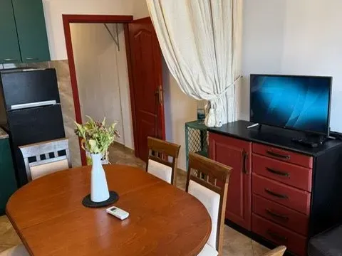 Rent, one bedroom apartment, 55m², Dobrota, Kotor - image 6