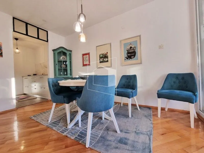 Izdavanje, stan, 105m², Blok 5, Podgorica
