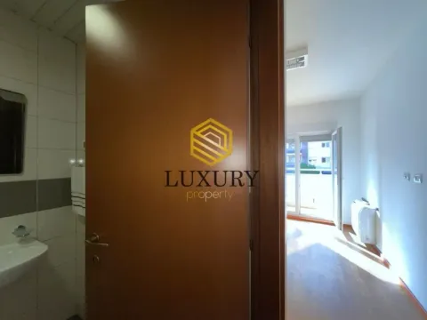 Rent, office space, 108m², City Kvart, Podgorica - image 7