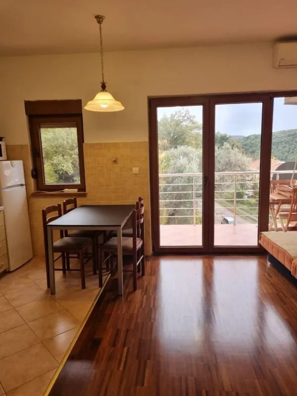Prodaja, jednosoban stan, 46m², Petrovac, Budva