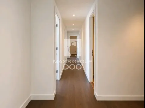 Sale, four bedroom apartment, 150m², Savski Venac, Beograd - image 4
