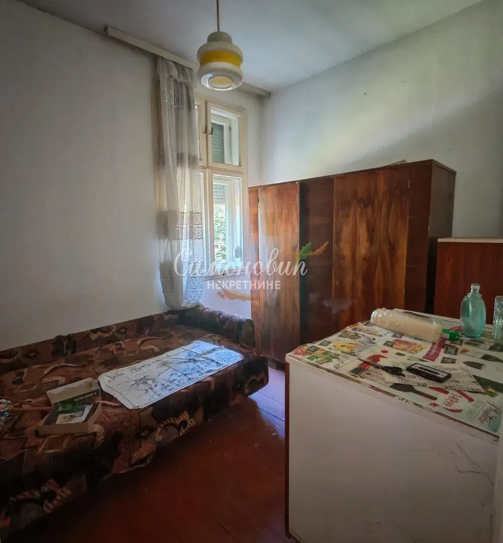 Sale, house, 280m², Čukarica, Beograd