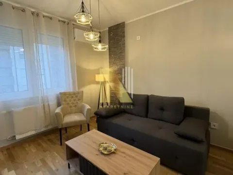Izdavanje, dvosoban stan, 39m², Avijatičarsko naselje, Novi Sad Sve Podlokacije - image 3