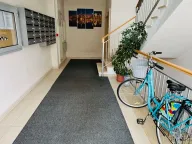 Izdavanje, jednosoban stan, 54m², City Kvart, Podgorica - image 12