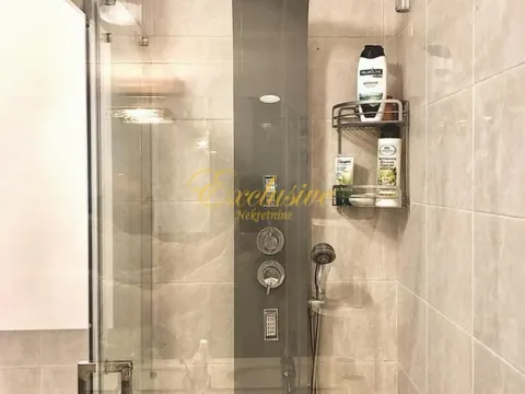 Sale, house, 365m², Banovo Brdo, Beograd - image 18