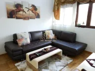 Izdavanje, jednosoban stan, 36m2, Centar, Cetinje