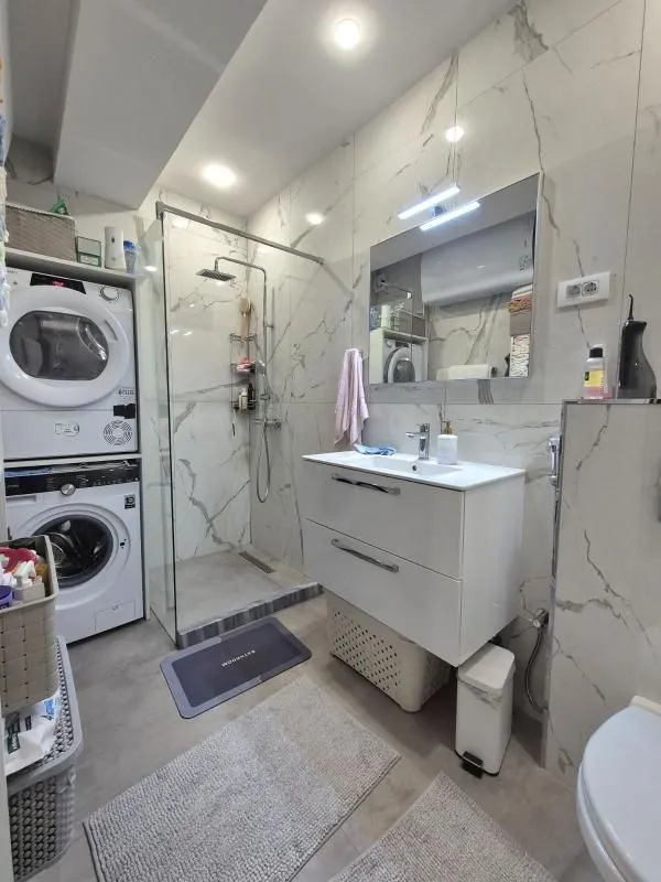 Prodaja, dvosoban stan, 70m², Bjeliši, Bar