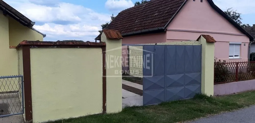 Prodaja, kuća, 67m², Kelebija, Subotica