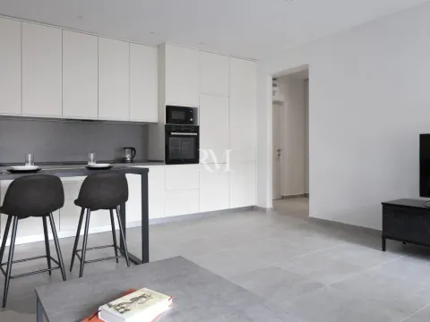 Rent, one bedroom apartment, 64m², Škaljari, Kotor - image 3