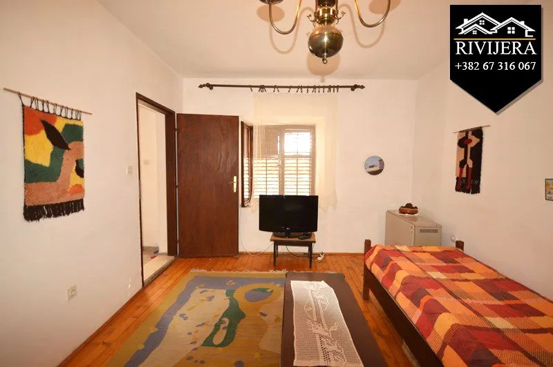 Prodaja, dvosoban stan, 54m², Centar, Herceg Novi