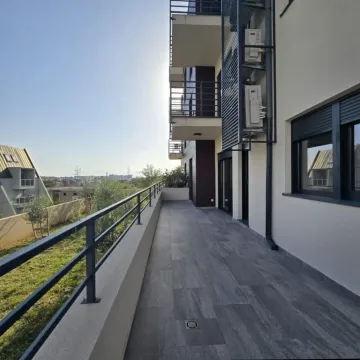 Prodaja, dvosoban stan, 71m², Gorica C, Podgorica - image 19