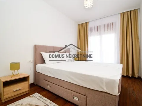 Rent, one bedroom apartment, 50m², Master Kvart, Podgorica - image 7