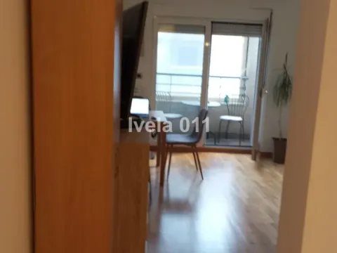 Prodaja, dvosoban stan, 40m², Đeram Pijaca, Beograd - image 9