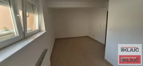 Prodaja, garsonjera, 21m², Lipov gaj, Novi Sad Sve Podlokacije - image 5