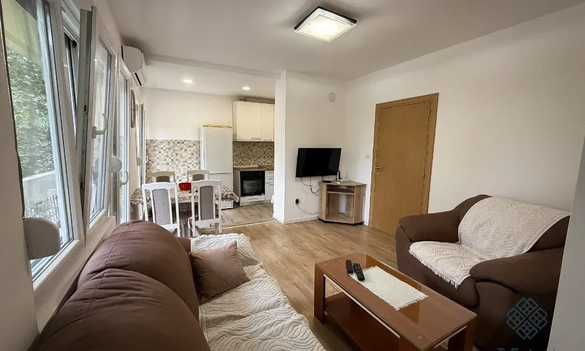 Rent, two bedroom apartment, 68m², Autobuska stanica, Podgorica