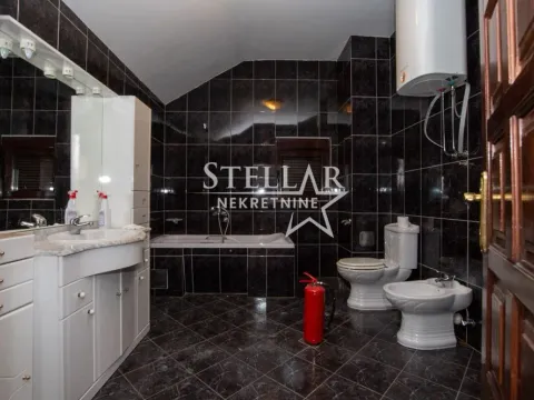 Izdavanje, kuća, 320m², Gorica C, Podgorica - image 23