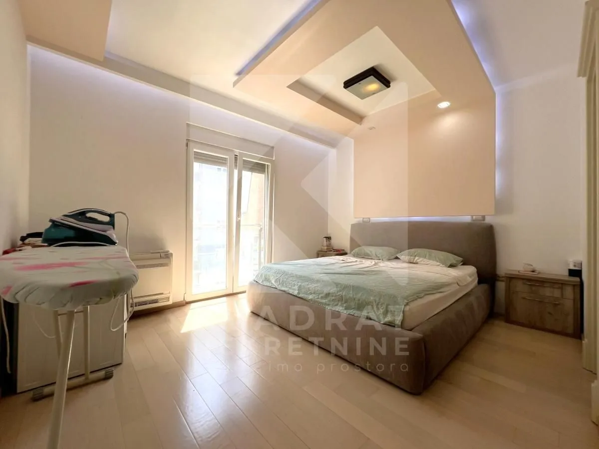 Prodaja, trosoban stan, 100m², 1 maj, Podgorica