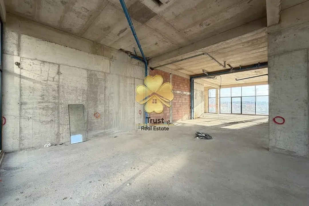 Rent, office space, 282m², Stari Aerodrom, Podgorica