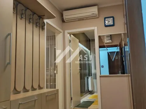 Izdavanje, dvosoban stan, 45m², Adamovićevo Naselje, Novi Sad Sve Podlokacije - image 6