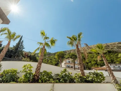 Sale, two bedroom apartment, 67m², Herceg Novi, Crna Gora - image 45