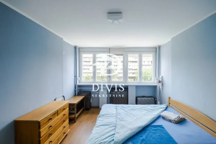 Prodaja, dvosoban stan, 58m², Zemun Sve Podlokacije, Beograd