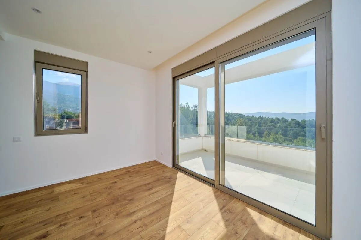 Prodaja, stan, 111m², Mrčevac, Tivat