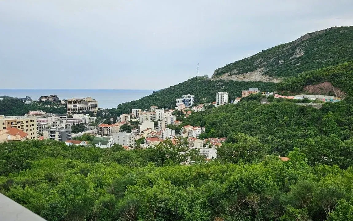 Sale, one bedroom apartment, 54m², Bečići, Budva