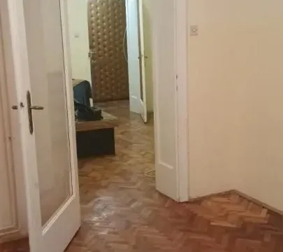 Izdavanje, dvosoban stan, 60m², Kalenić Pijaca, Vračar Sve Podlokacije