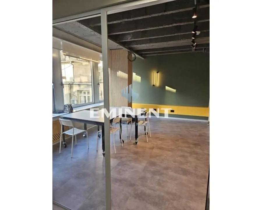 Rent, office space, 148m², Stari Grad, Beograd