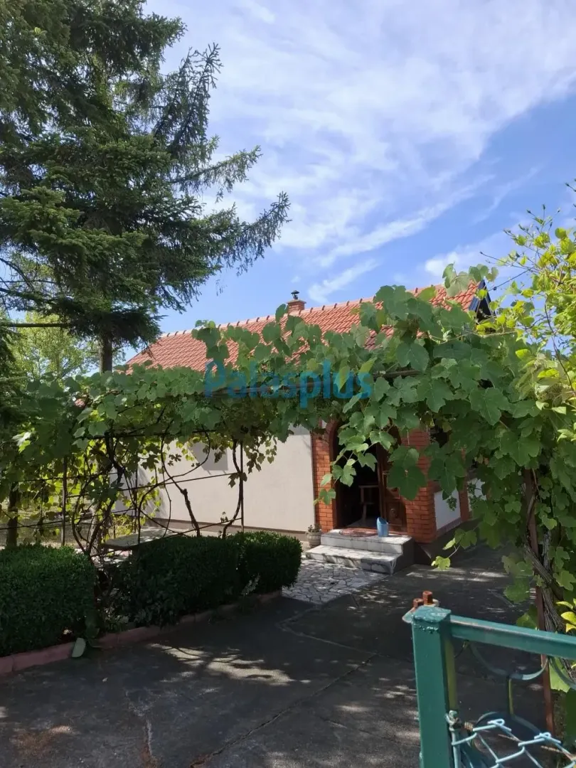 Prodaja, kuća, 53m², Arnajevo, Barajevo