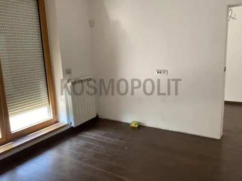 Prodaja, trosoban stan, 133m², Savski Venac, Beograd - image 10