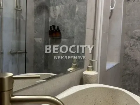 Izdavanje, trosoban stan, 78m², Centar, Novi Sad - image 9