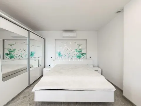 Sale, house, 760m², Đenovići, Herceg Novi - image 24