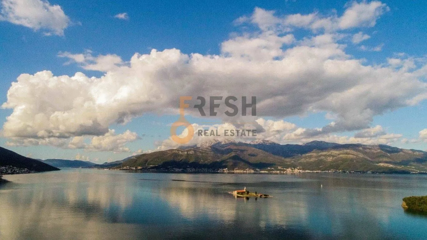 Prodaja, kuća, 1753m², Tivat, Crna Gora