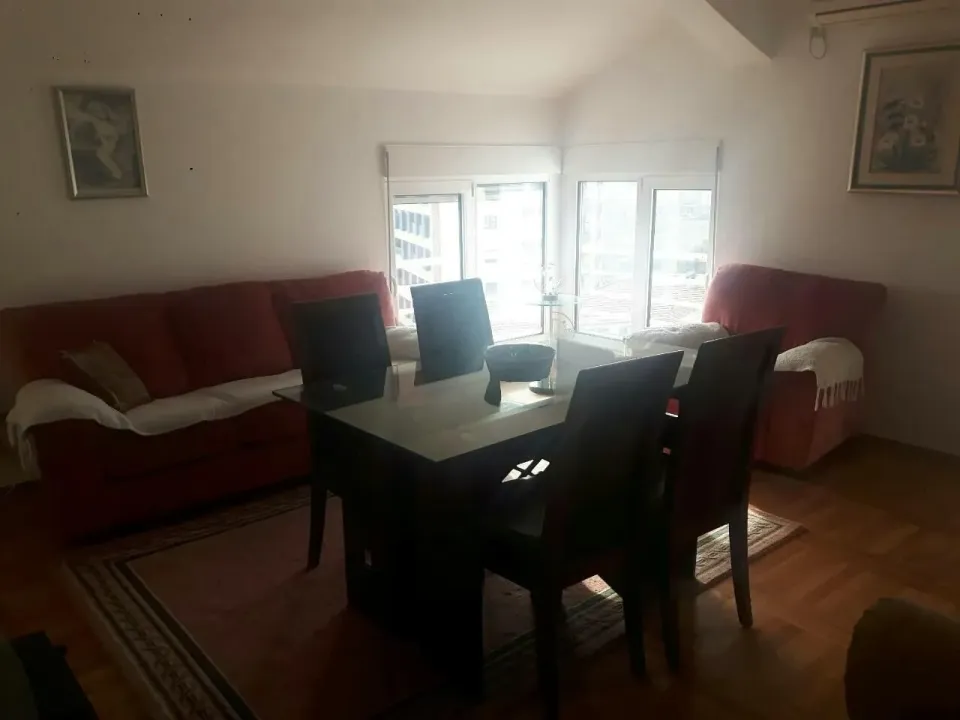 Rent, three bedroom apartment, 80m², Pod Goricom, Podgorica