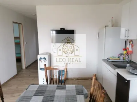 Izdavanje, stan, 180m², Radiofar, Surčin - image 15